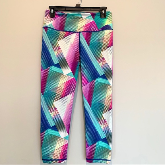 Victoria’s Secret VSX Sport Capri Workout Pants M